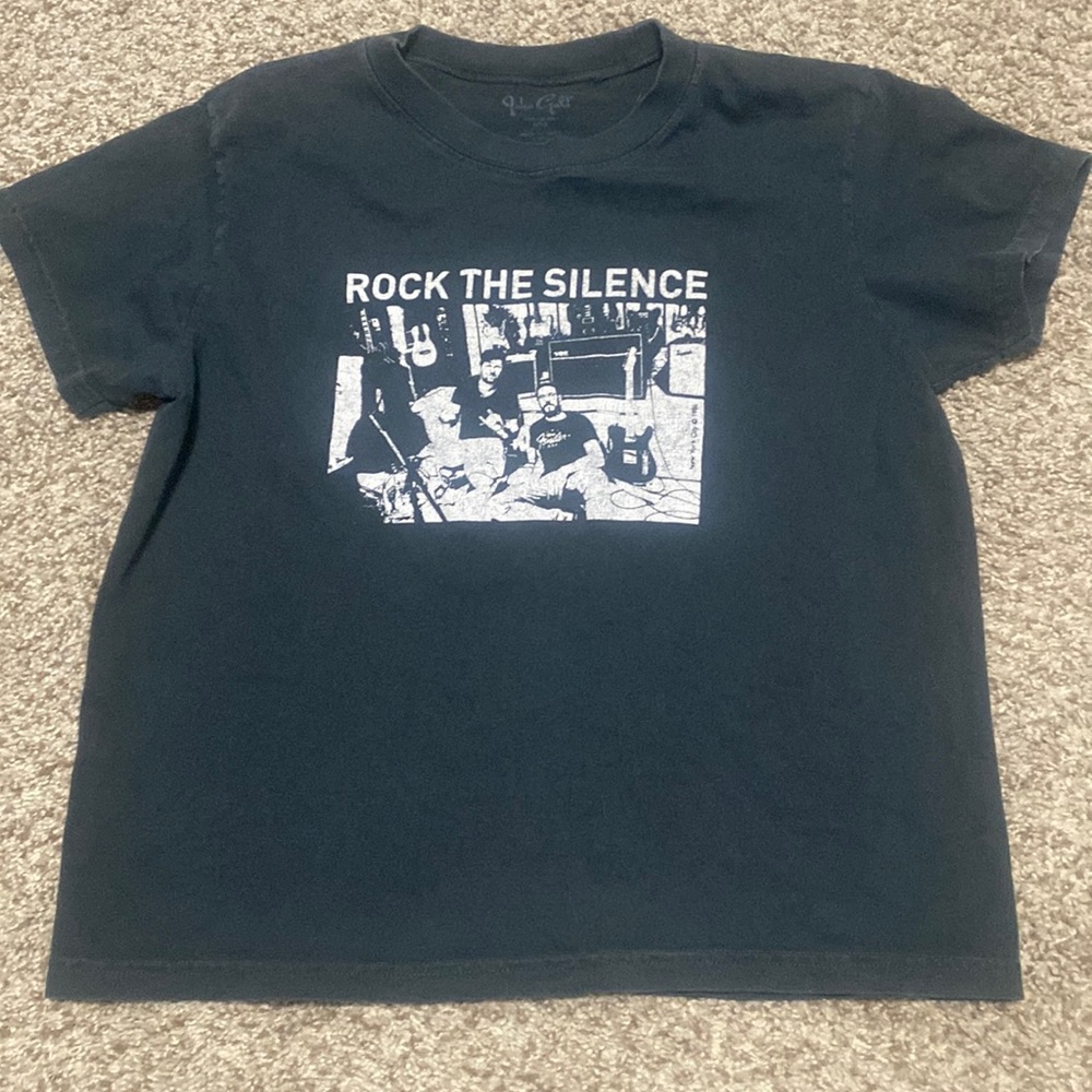 Brandy Melville tshirt